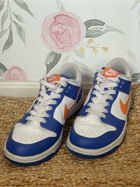 Nike Dunk Low Knicks White Blue Orange Youth Sneakers Size 7Y Streetwear Skater